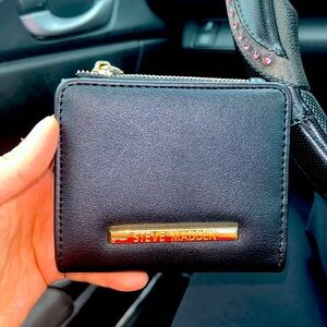Steve Madden wallet